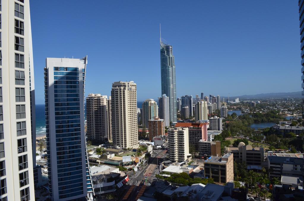 Great Escape At Chevron Renaissance Daire Gold Coast Dış mekan fotoğraf